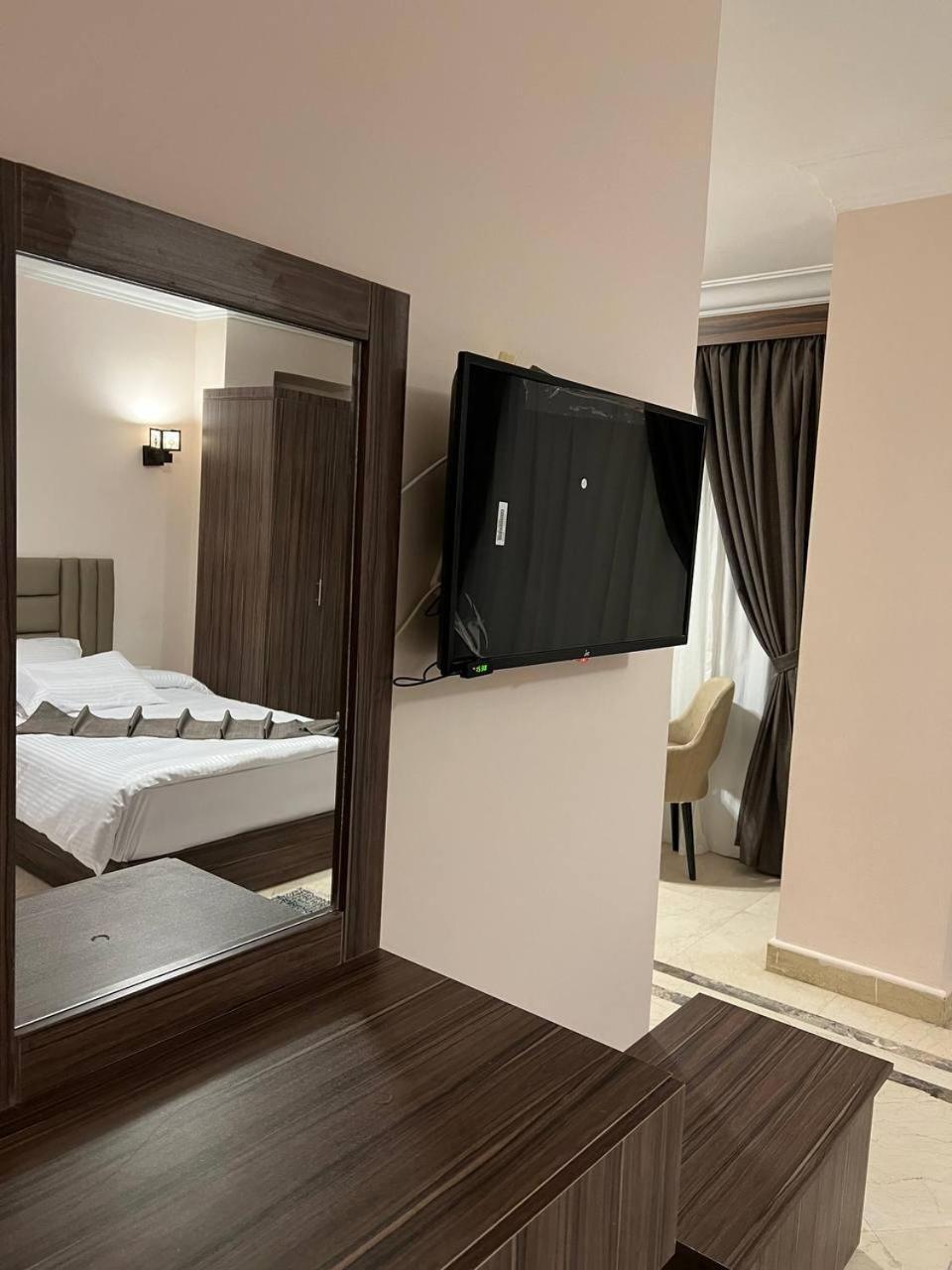 Hotel Aziz Egypt Pyramids View Kafret el-Gabal Exterior foto