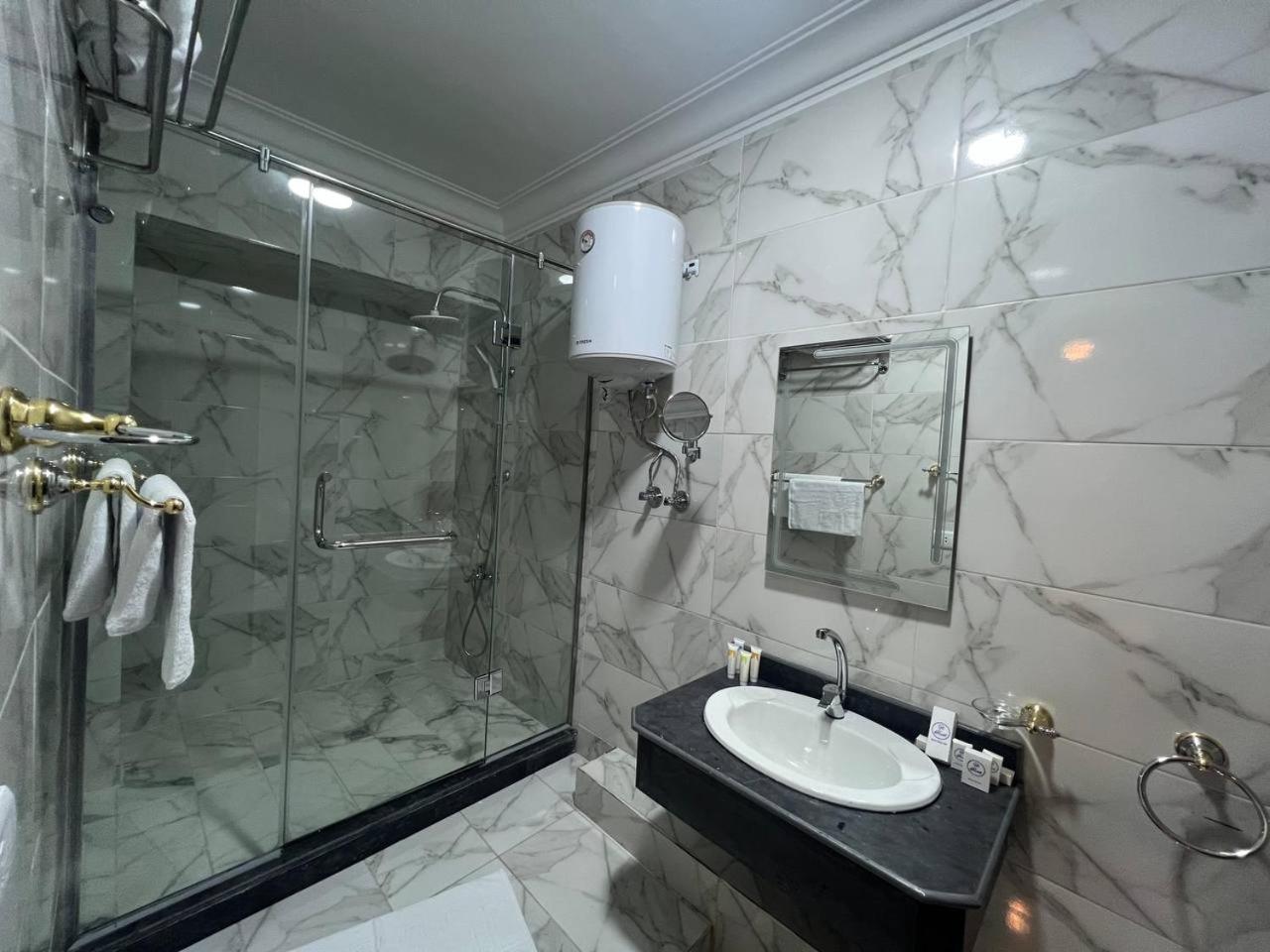 Hotel Aziz Egypt Pyramids View Kafret el-Gabal Exterior foto